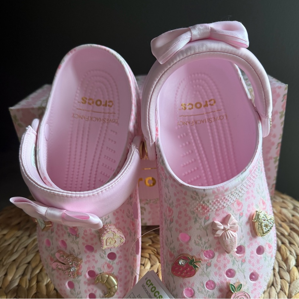 LoveShackFancy x CROCS - Picture 5 of 5